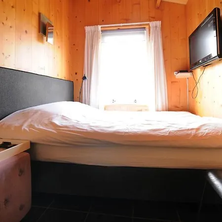 Egmond Domek alpejski